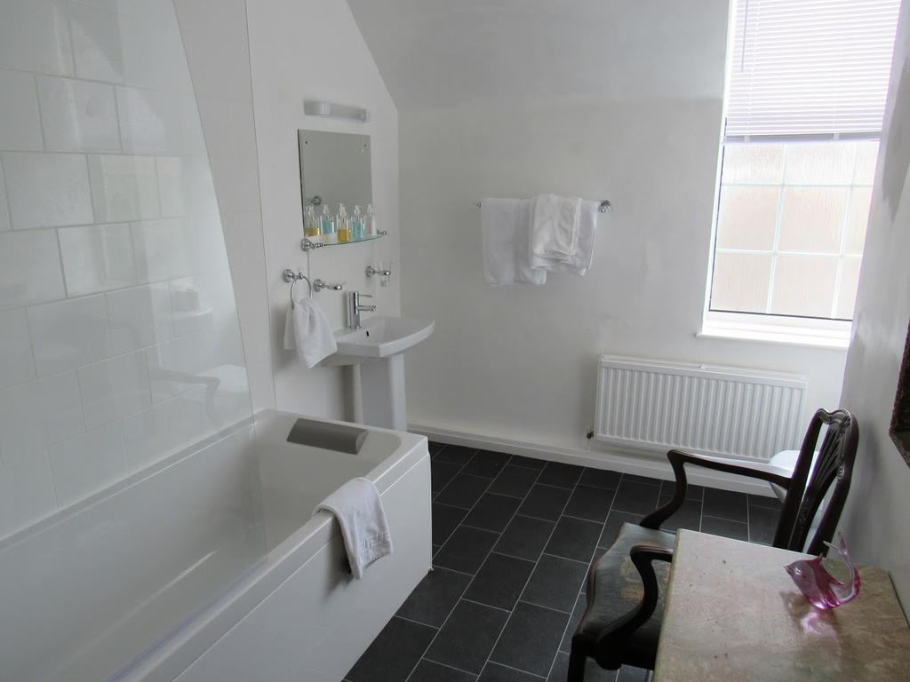 The Beaumont Accommodation Louth  Exterior photo